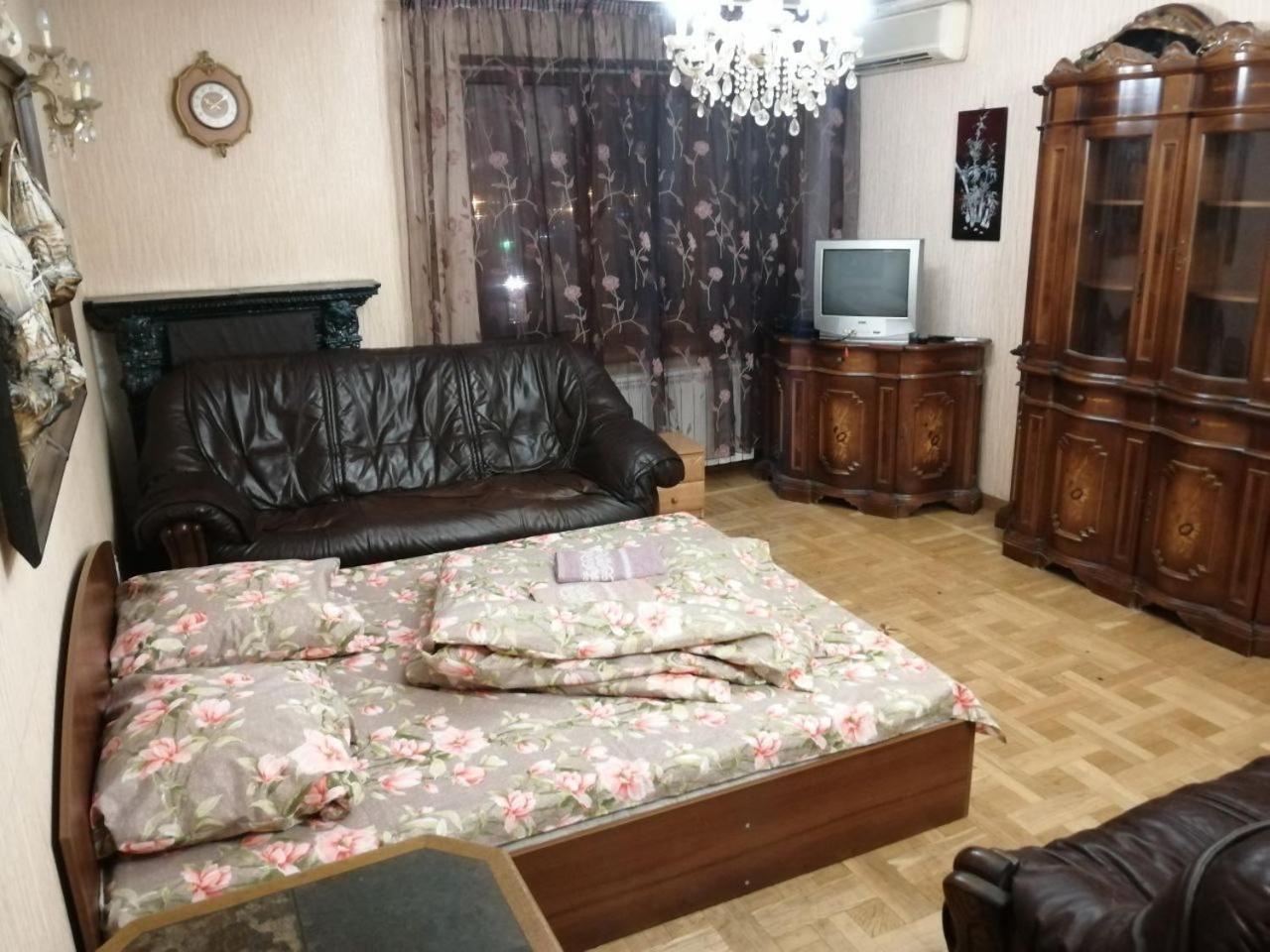 Квартира по улице Антоновича, 158 Киев Экстерьер фото