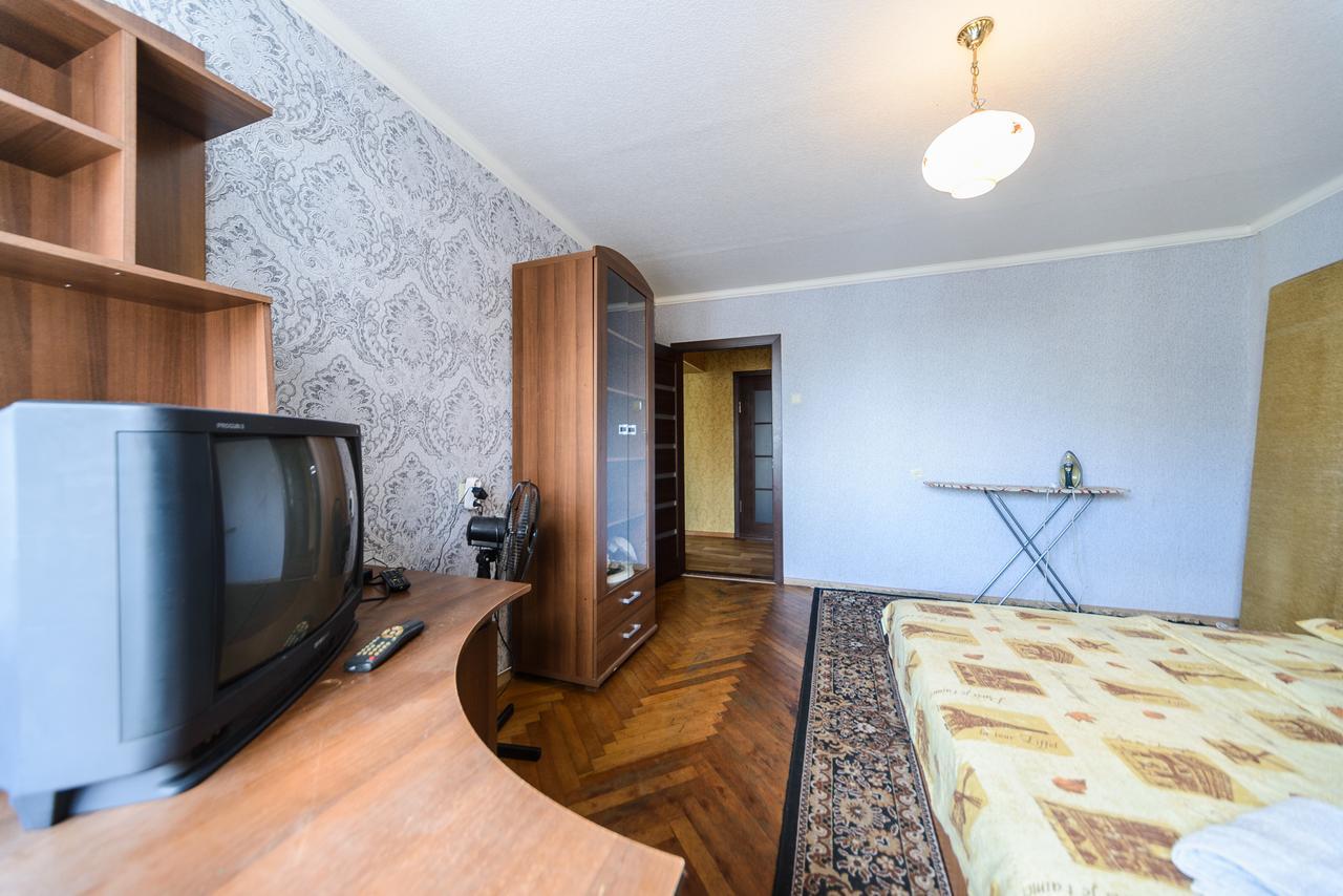 Квартира по улице Антоновича, 158 Киев Экстерьер фото
